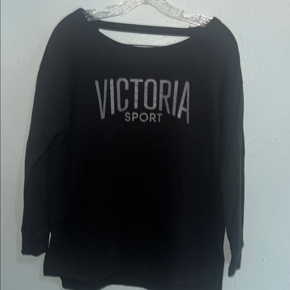 Black Oversized Hoodie with Relaxed Fit